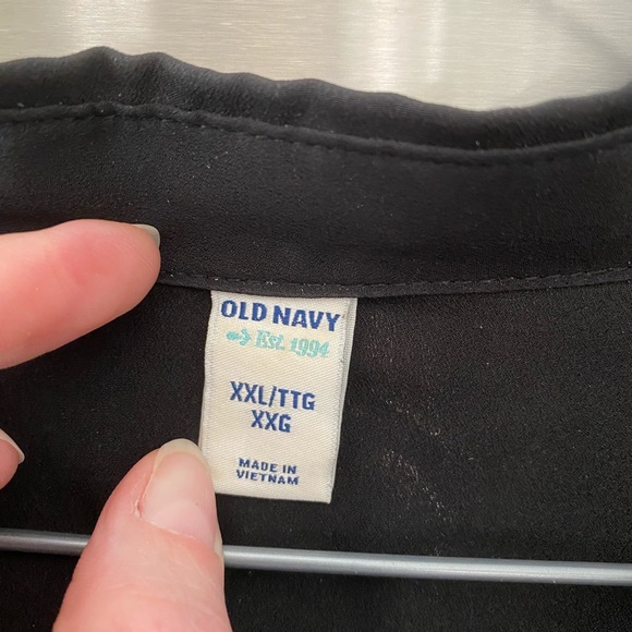 Old Navy button down blouse - Picture 3 of 3